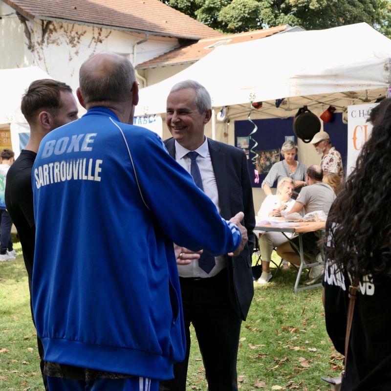 Pierre Fond votre maire sortant se représente aux élections municipales de SARTROUVILLE le 15 et 22 mars 2026