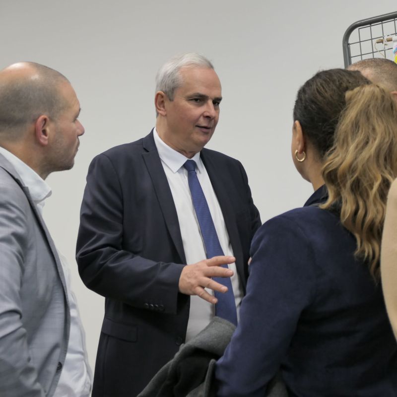 Pierre Fond votre maire sortant se représente aux élections municipales de SARTROUVILLE le 15 et 22 mars 2026